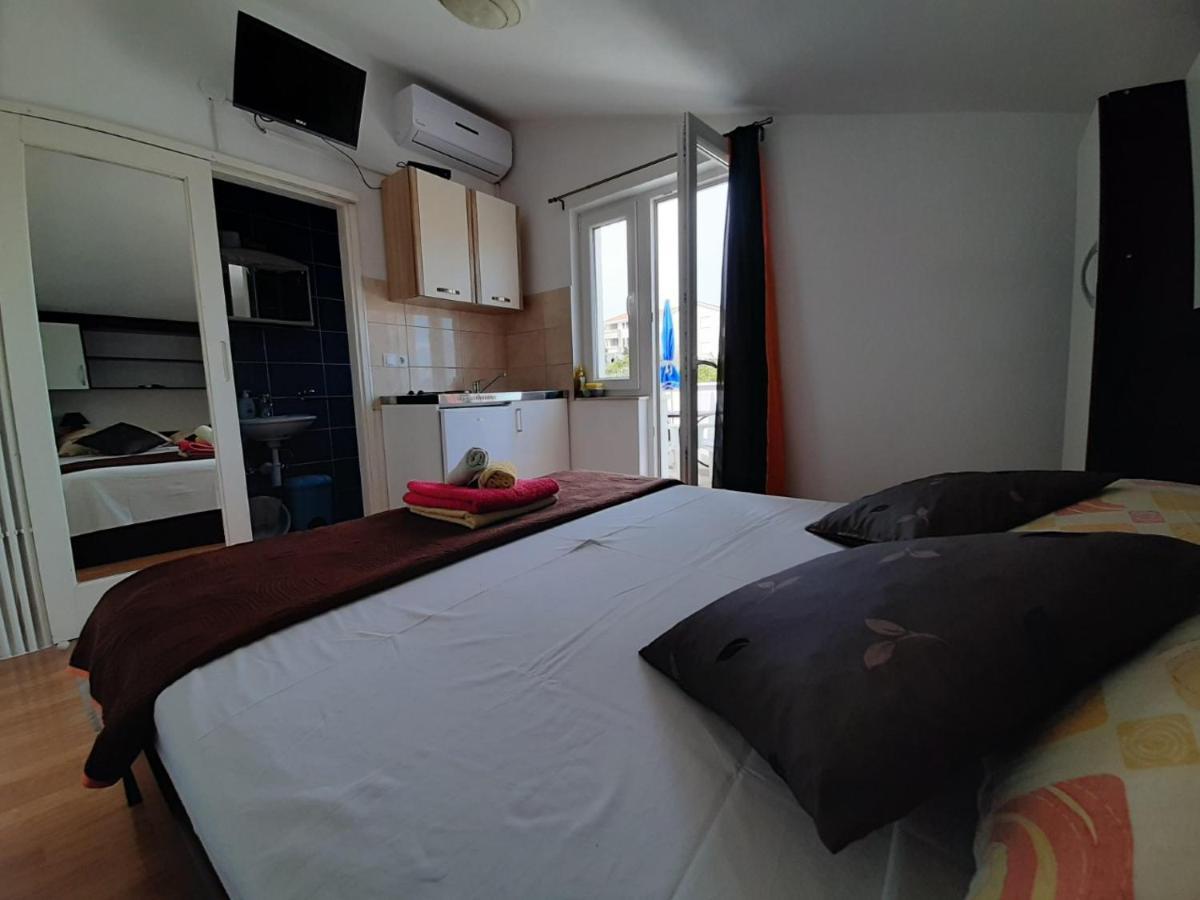 Apartments & Rooms Milena Vodice Kültér fotó
