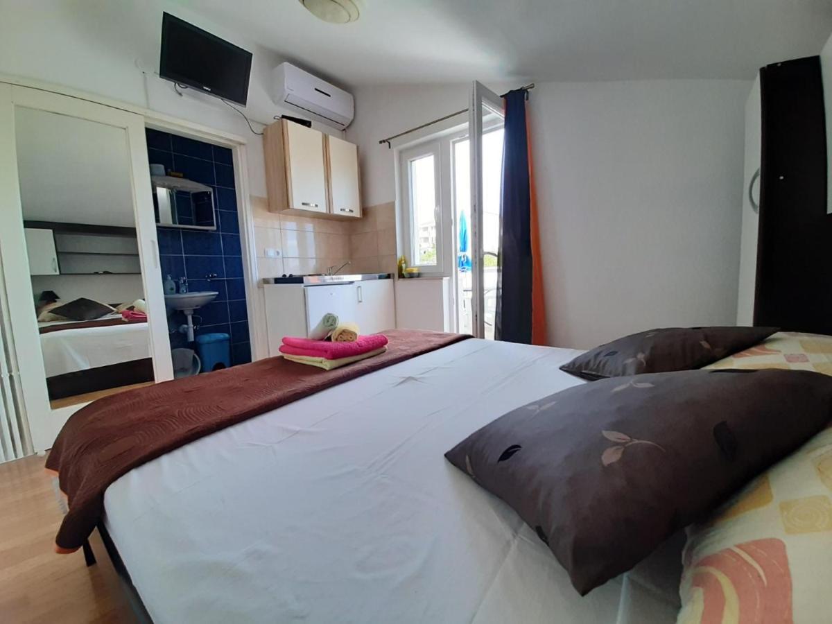 Apartments & Rooms Milena Vodice Kültér fotó
