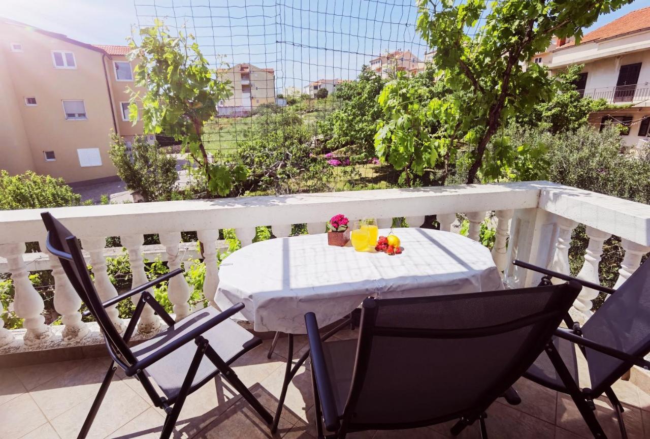 Apartments & Rooms Milena Vodice Kültér fotó