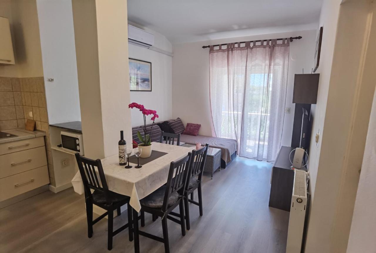 Apartments & Rooms Milena Vodice Kültér fotó