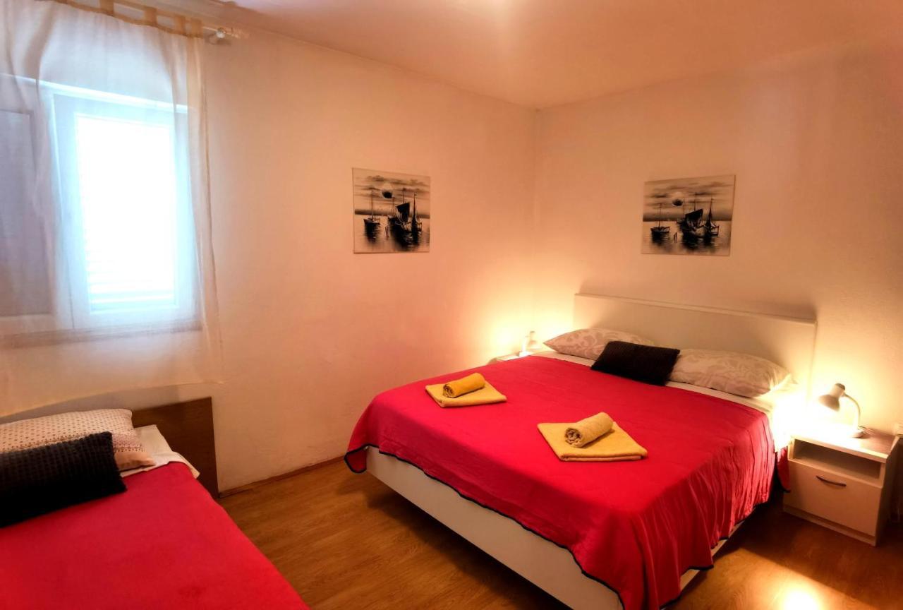 Apartments & Rooms Milena Vodice Kültér fotó