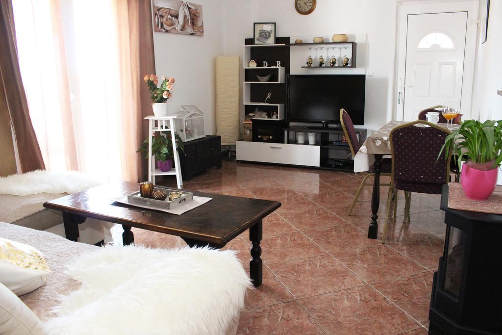 Apartments & Rooms Milena Vodice Kültér fotó