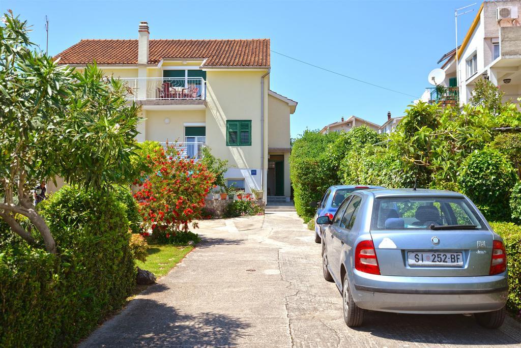 Apartments & Rooms Milena Vodice Kültér fotó